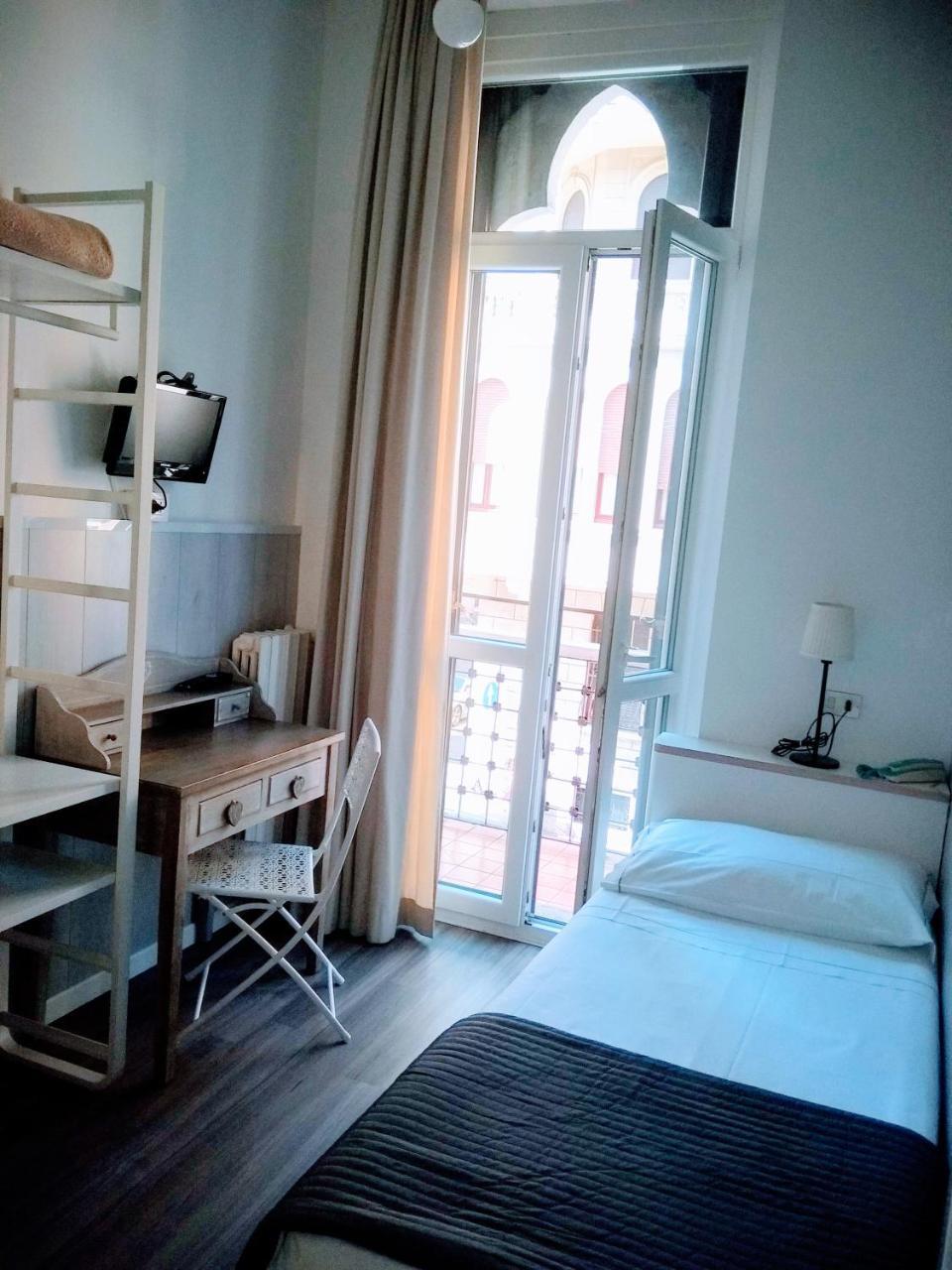 Hotel Malta มิลาน ภายนอก รูปภาพ